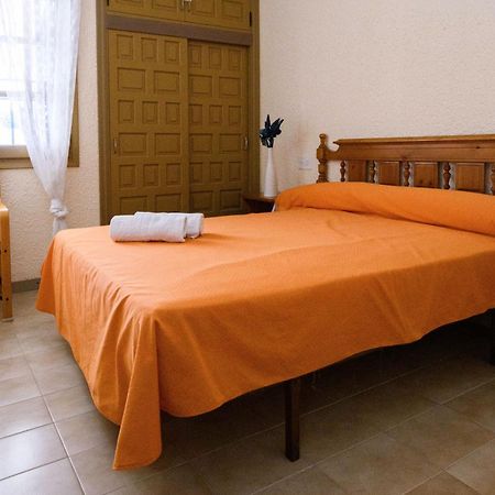 Апартаменты Casas Blancas Parque Montroig Миами-Плайя Экстерьер фото