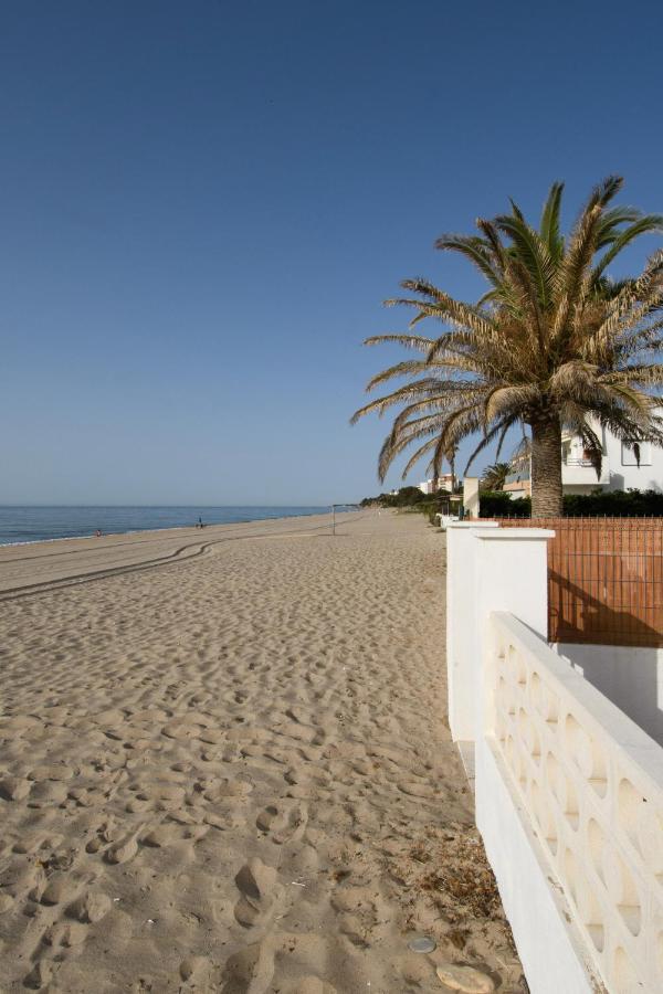 Апартаменты Casas Blancas Parque Montroig Миами-Плайя Экстерьер фото