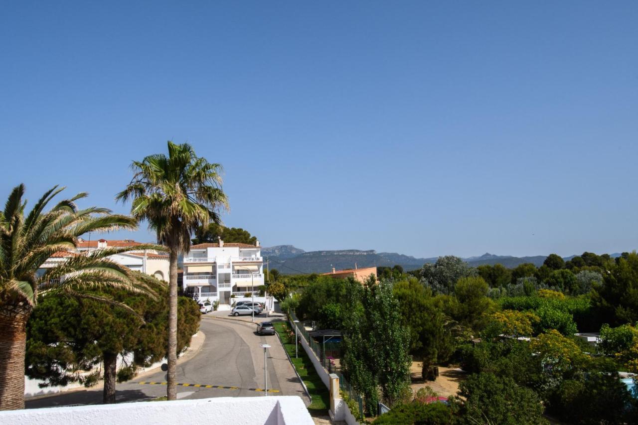 Апартаменты Casas Blancas Parque Montroig Миами-Плайя Экстерьер фото