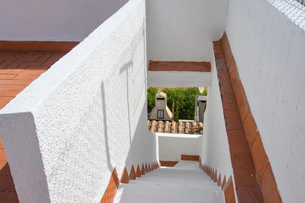 Апартаменты Casas Blancas Parque Montroig Миами-Плайя Экстерьер фото